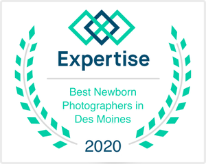 best newborn photographer des moines iowa