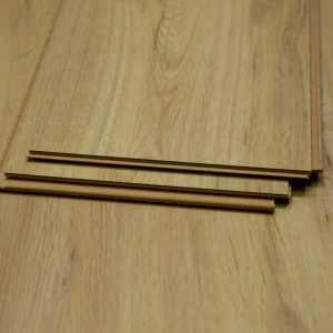 Tilo Vinyl Eiche Porzellan