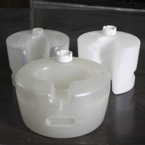 China Blow Mold Urine Smaples