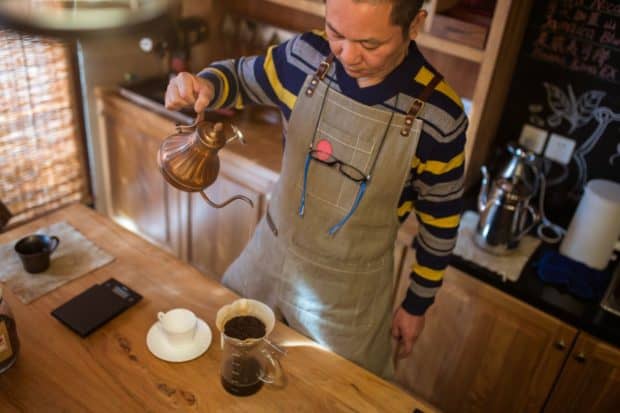 Using a gooseneck kettle for pour-over coffee