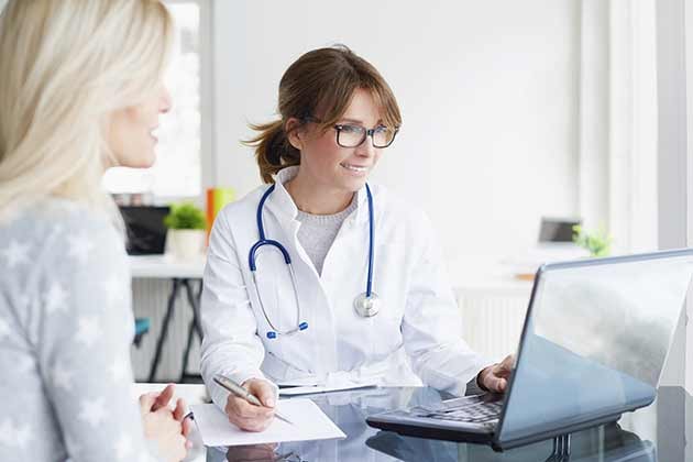 pele muito seca é sinal que você precisa de reposição hormonal pele muito seca é sinal que você precisa de reposição hormonal