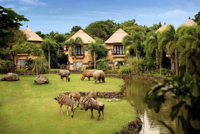 SAFARI-LODGE- MARA RIVER