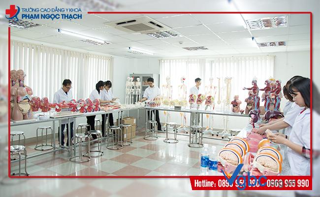 Trường Cao đẳng Y Khoa Phạm Ngọc Thạch TP HCM tuyển sinh năm 2021