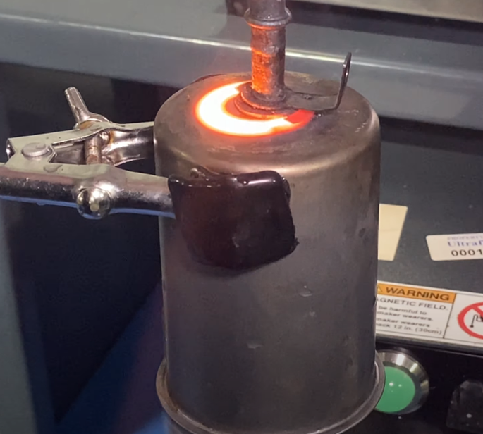 Brazing with induction of carbon steel gas filters