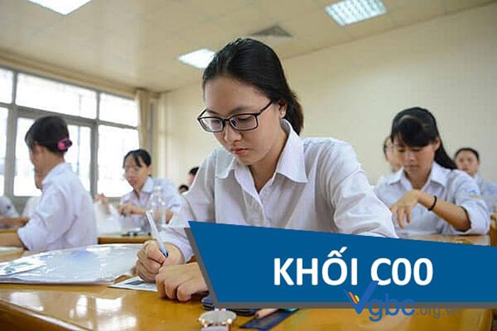 Nhieu-thi-sinh-lua-chon-khoi-c00