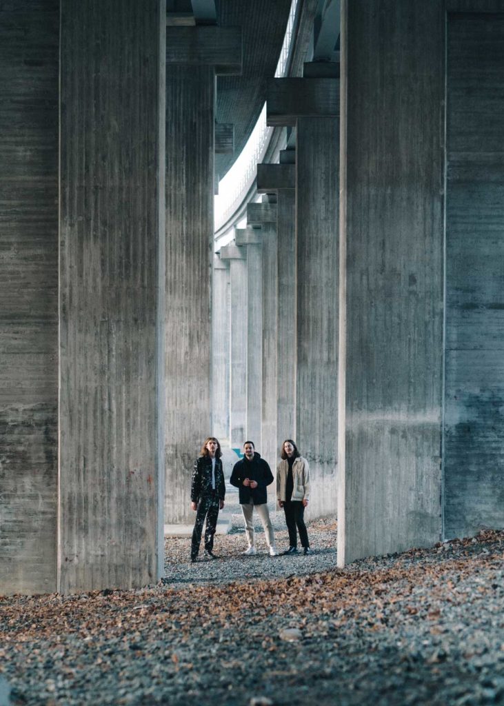 “Forget About It” : Antoine Chambe s’entoure du duo prometteur Tomode