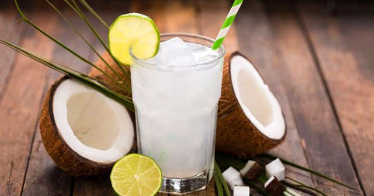 agua de coco em jejum agua de coco em jejum