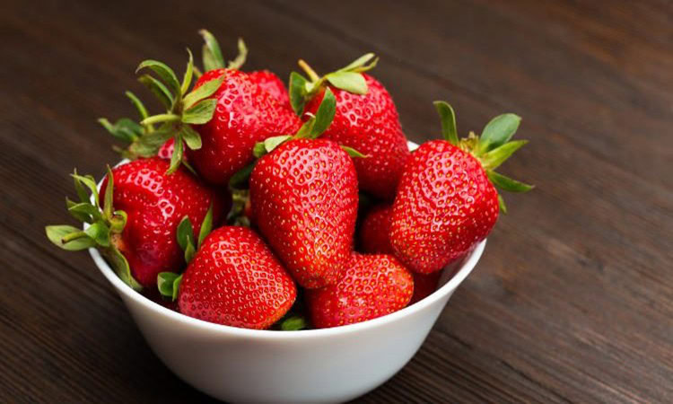 dieta do morango como funciona Dieta do morango: funciona? cardápio, benefícios e como fazer