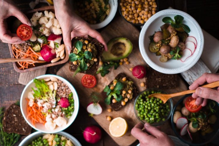 Dieta vegan para emagrecer 4kg: Como fazer, cardápio e dicas Dieta vegan para emagrecer 4kg: Como fazer, cardápio e dicas