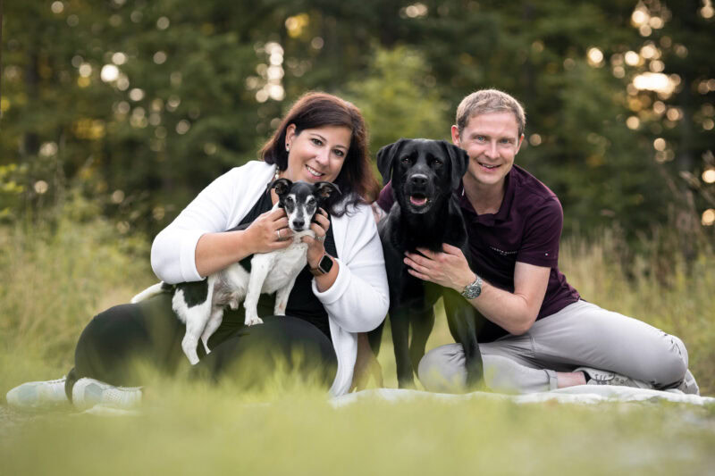 Paarfotoshooting mit Hunden Schweiz