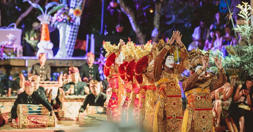 Balinese Dance at The Yoga Barn