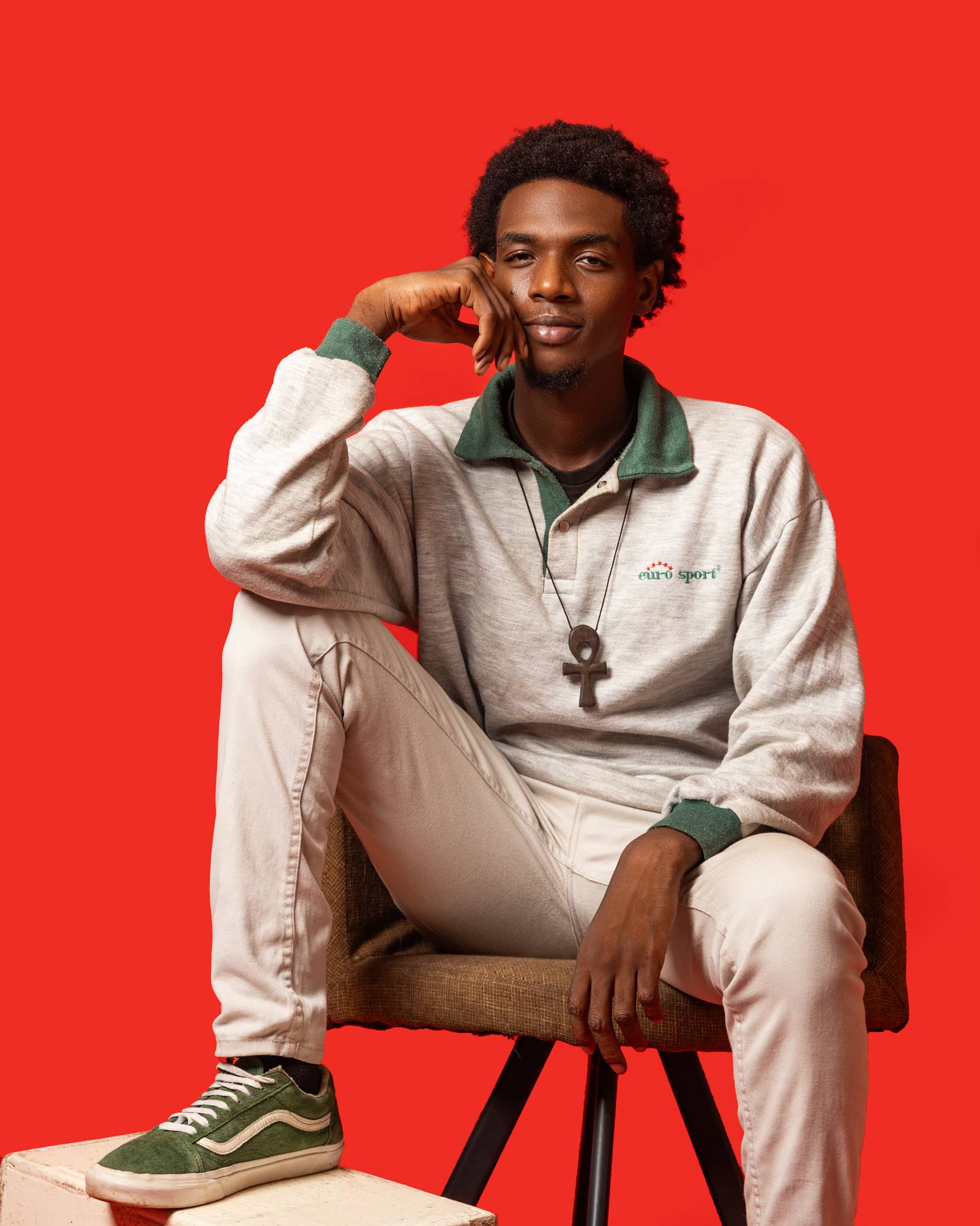 Tikki Waja Blends Afro-Rap and Highlife in Striking New Release,”Fanfoolers”