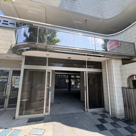 見られてナンボの商売道 | スケルトンオフィス東京