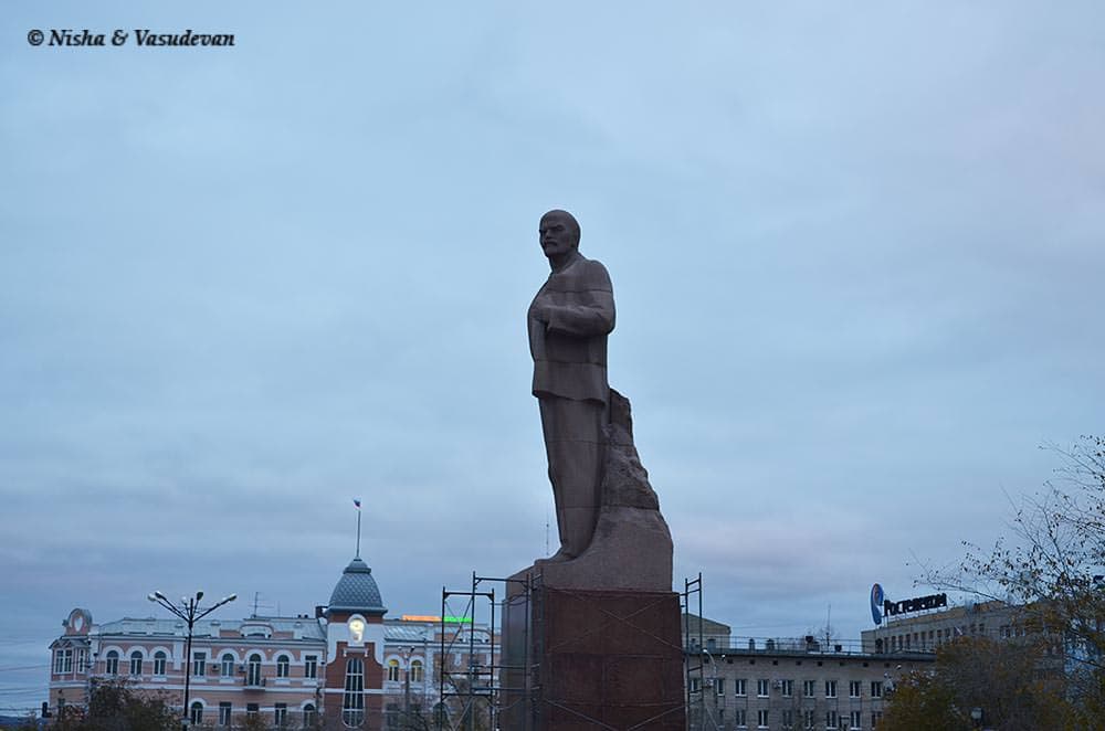 Lenin square Siberia @www.lemonicks.com