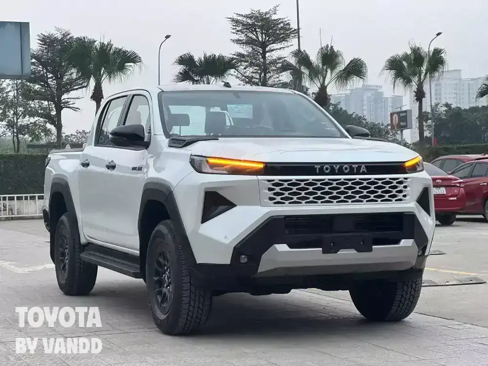 7 Lý Do Chọn Toyota Hilux 2026 Là Chiếc Bán Tải Phù Hợp Nhất Cho Bạn Đầu xe Toyota Hilux 2026