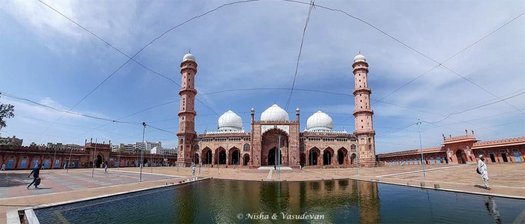 Panorama of Taj ul Masajid big mosque