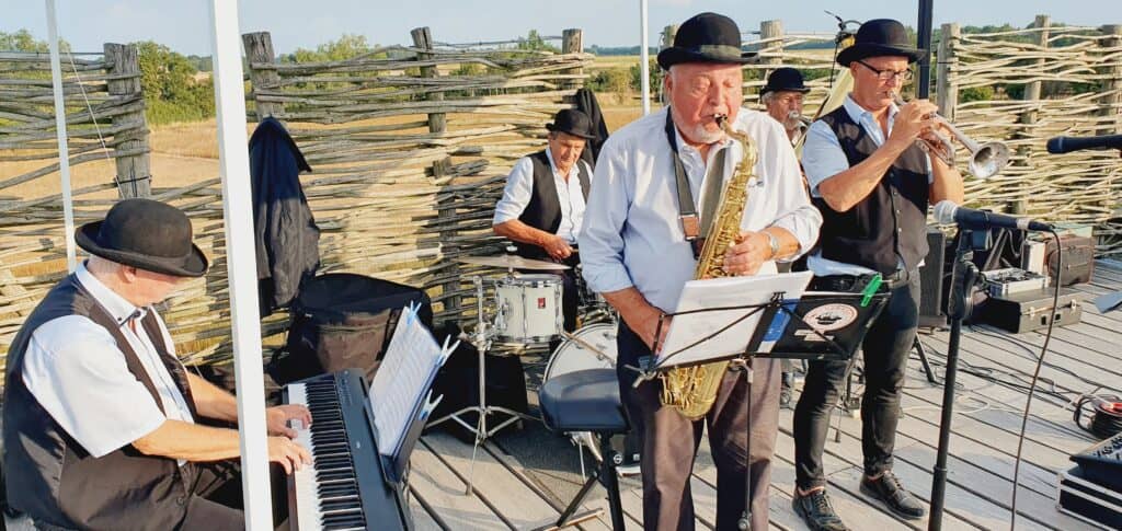 Slawischer Dixieland und Swing in der Slawenburg Raddusch
