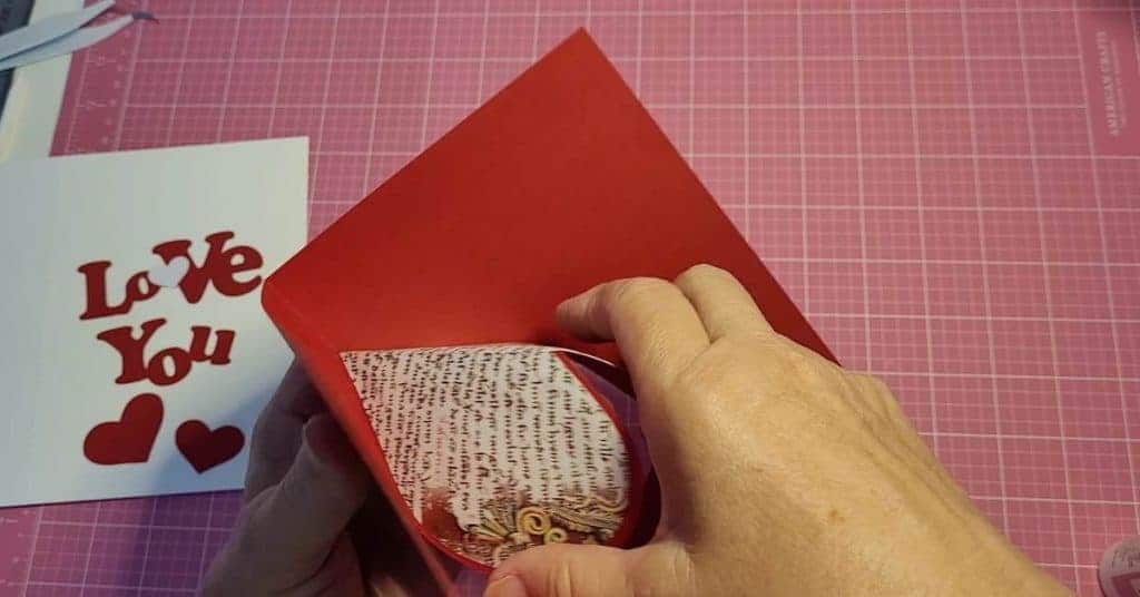 Heart popup card with the fold lines being shown.