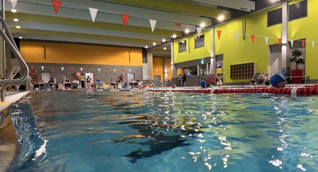 24-Stunden-Schwimmen in Forst