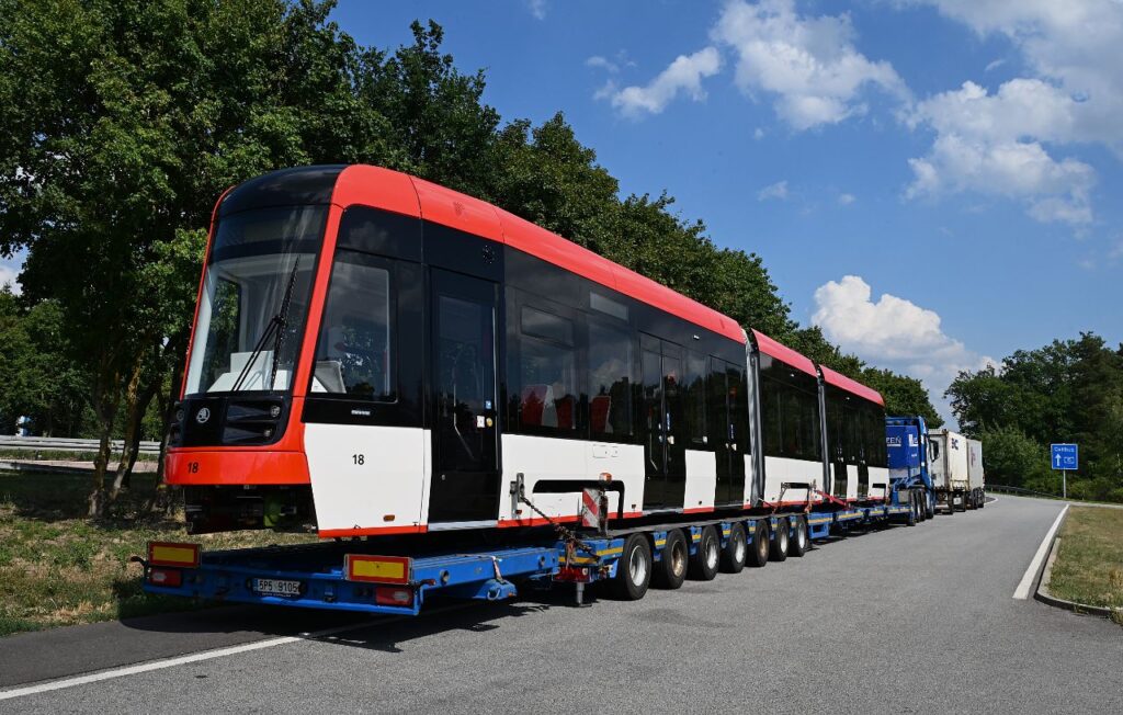 Neue Skoda-Straßenbahnen in Cottbus