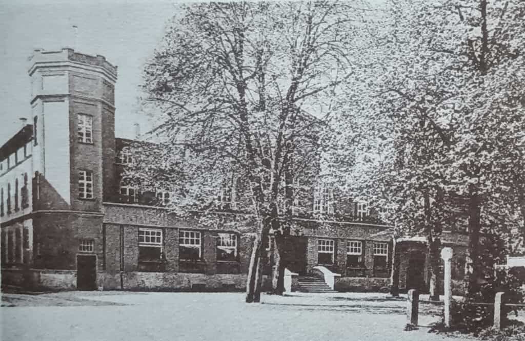 Forst: Konzerte mit Kaffee und Plinsen