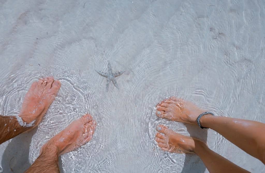 couple feet bali