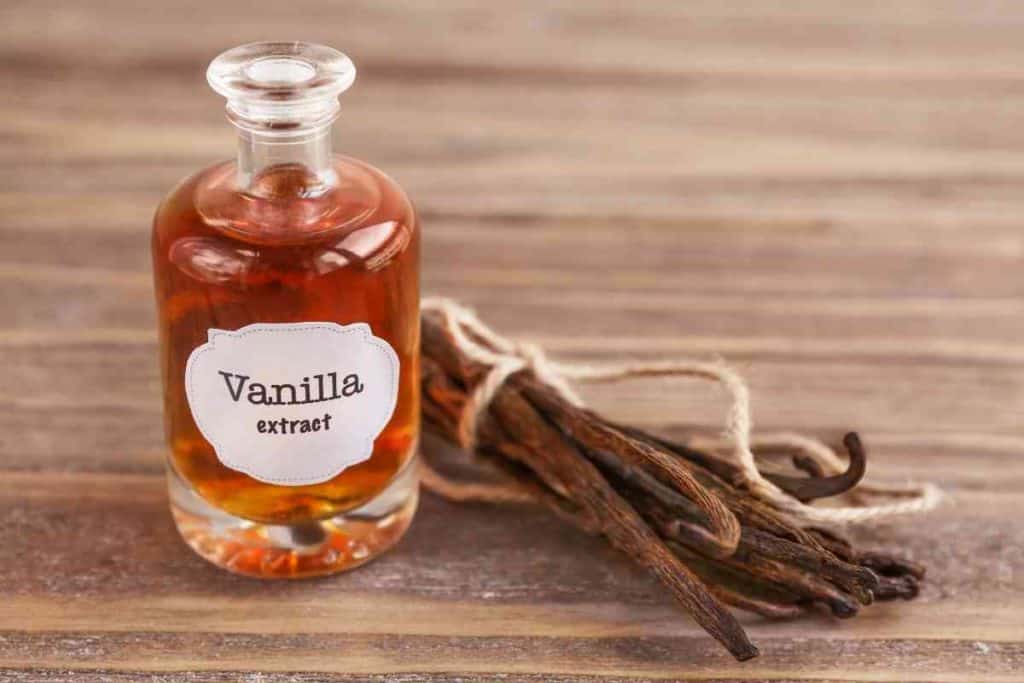 Almond Extract Substitutes