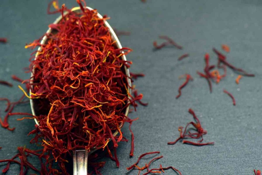 What Does Saffron Taste Like