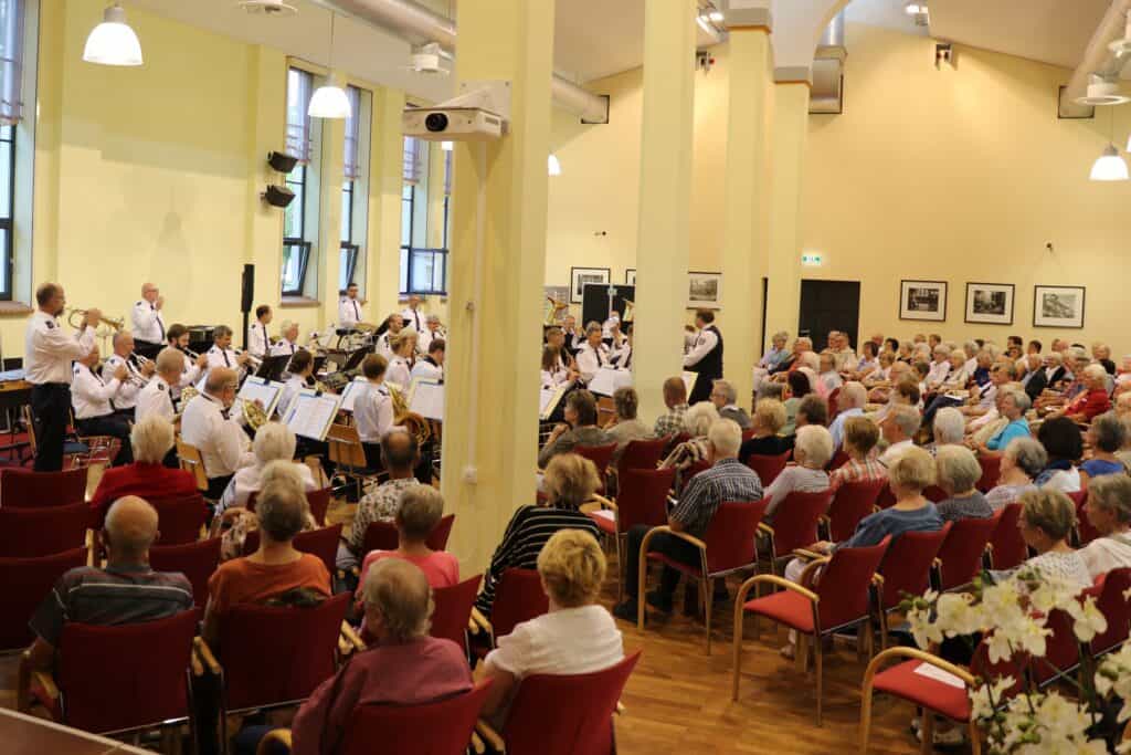 Spätsommerkonzert: Landespolizeiorchester Brandenburg in Guben