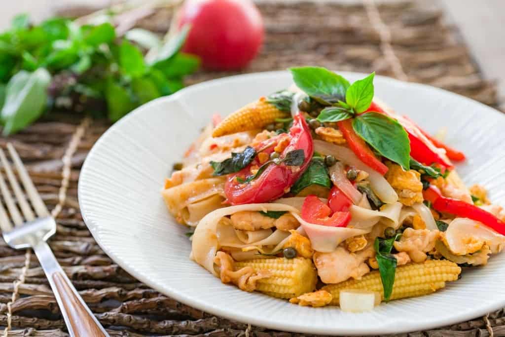 Pad Kee Mao Recipe With loads of veggies and fragrant Thai basil, Pad Kee Mao is an easy, balanced weeknight meal.