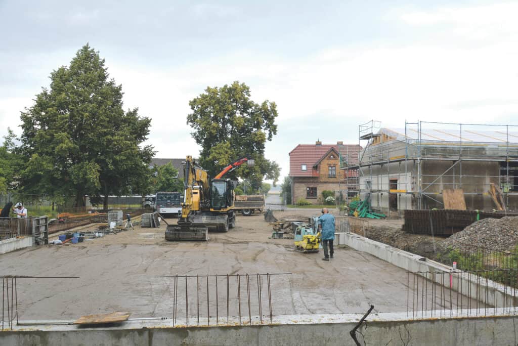 Grundsteinlegung in Graustein