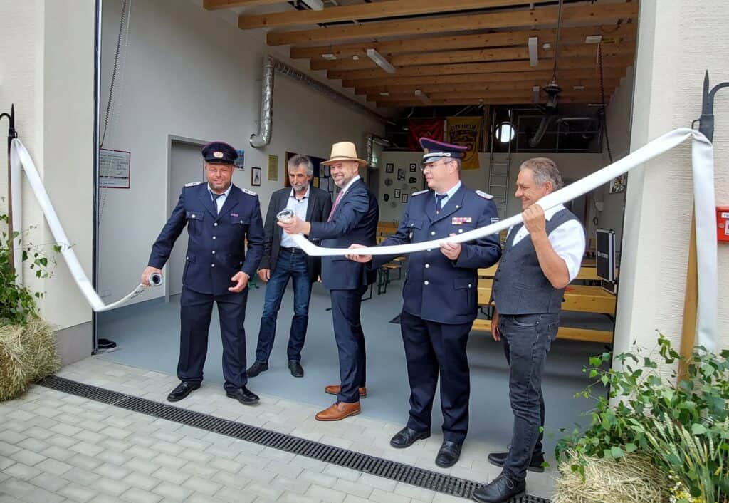 Feuerwehrgerätehaus in Müschen eingeweiht