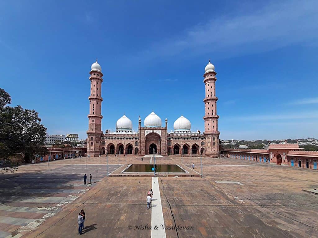 panoramic tajul masajid the largest mosque in india