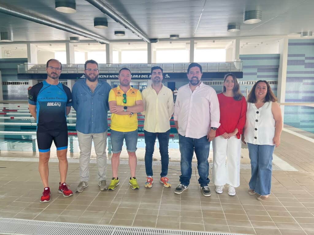 Lora del Río - LoradelRio.NeT - La Piscina Cubierta de Lora del Río abre oficialmente sus puertas el lunes 6 de junio piscinacubierta1