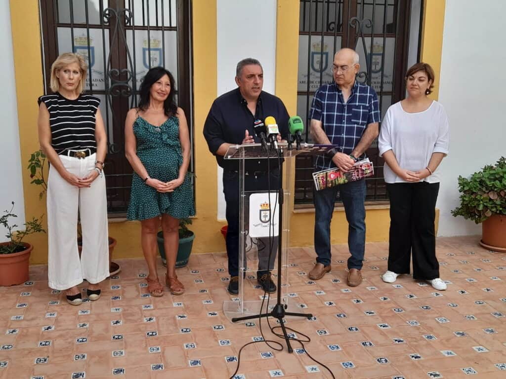 Lora del Río - LoradelRio.NeT - La V Marcha Rosa ‘contra el cáncer’ de Lora del Río tendrá lugar el domingo 23 de octubre marcharosalora2