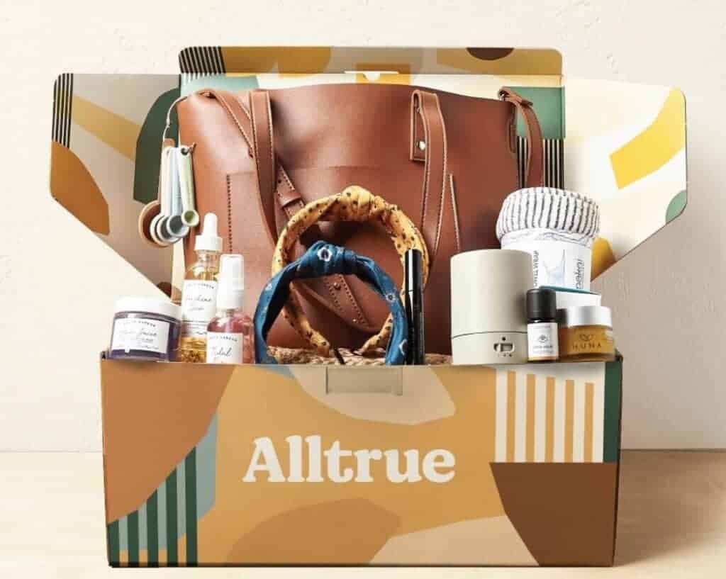 alltrue の女性用サブスクリプションボックス