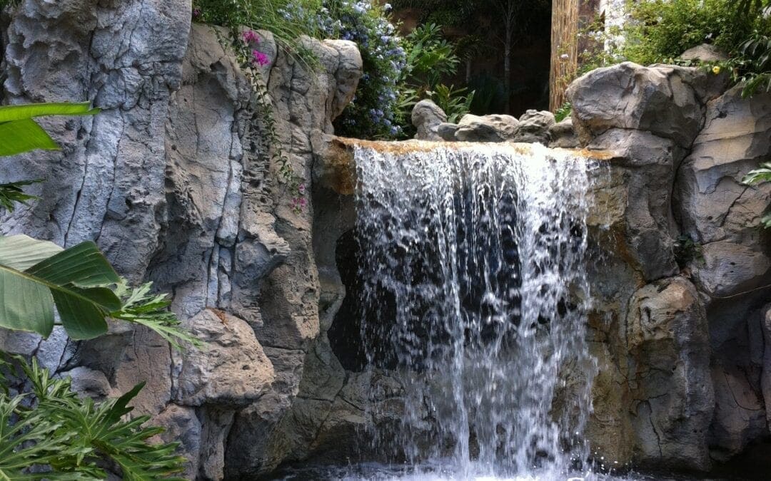Roca artificial hotel
