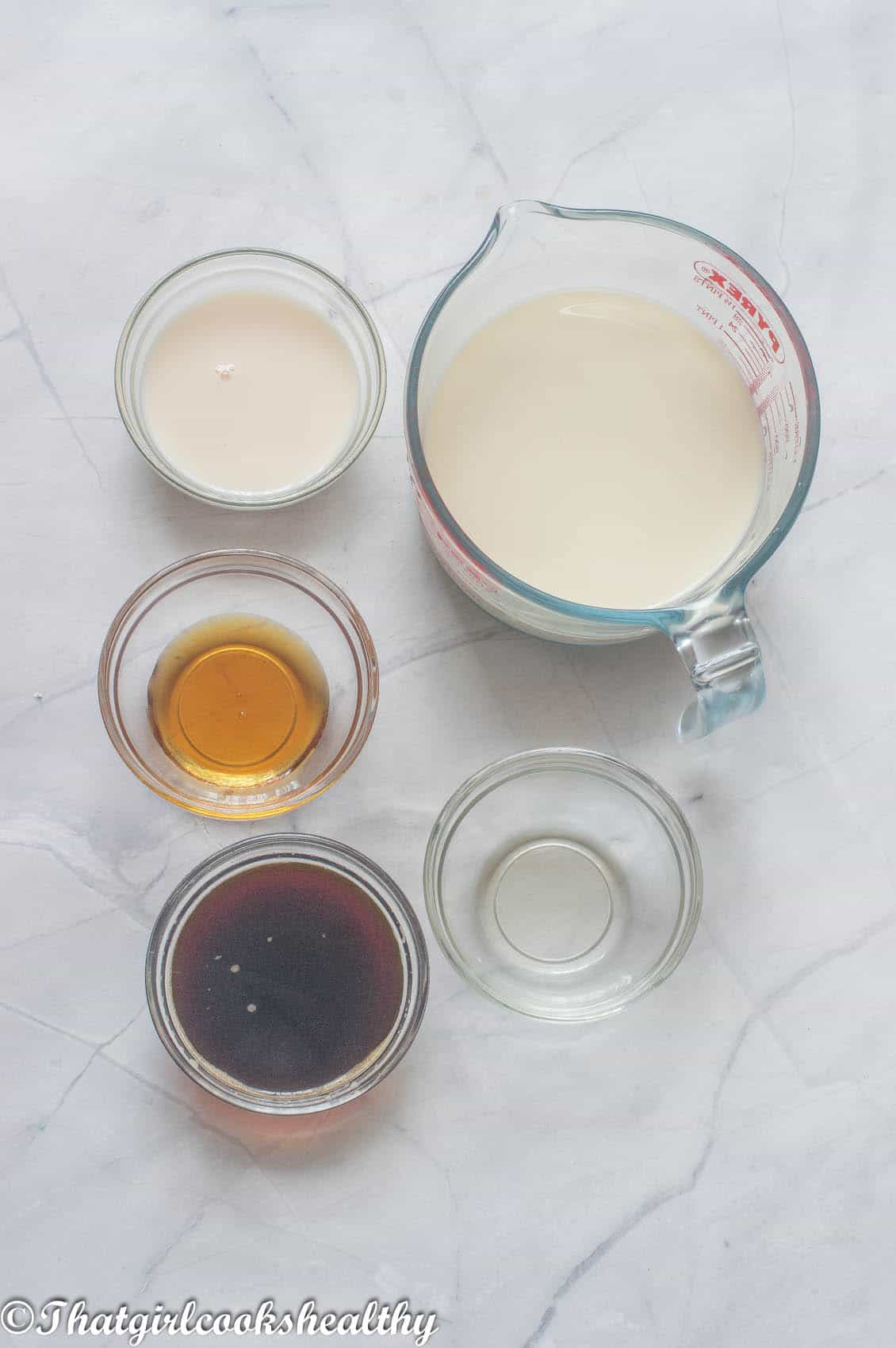 Ingredients needed to make the latte