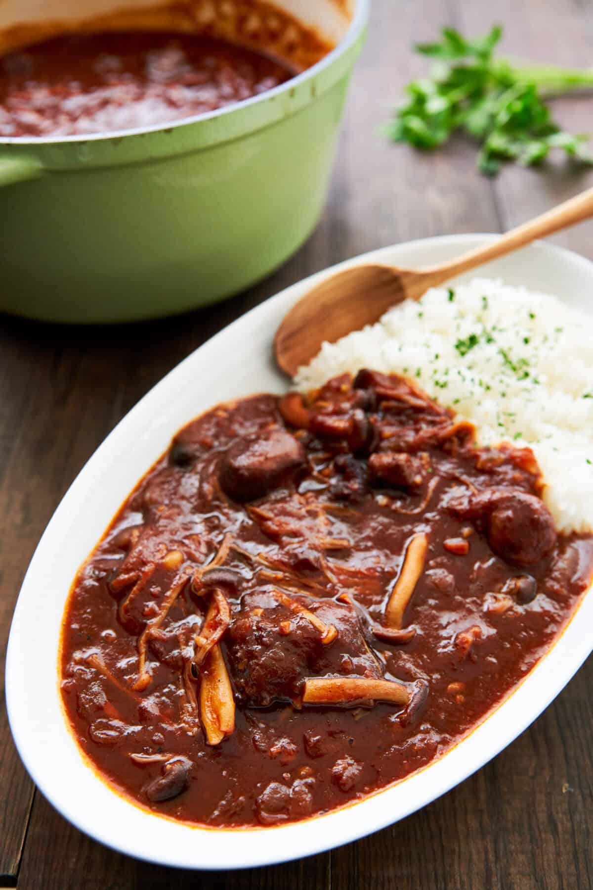 With a flavor somewhere between Boeuf Bourguignon and Sloppy Joes, Hayashi Rice is a Japanese-style beef stew that's a family favorite in households around Japan.