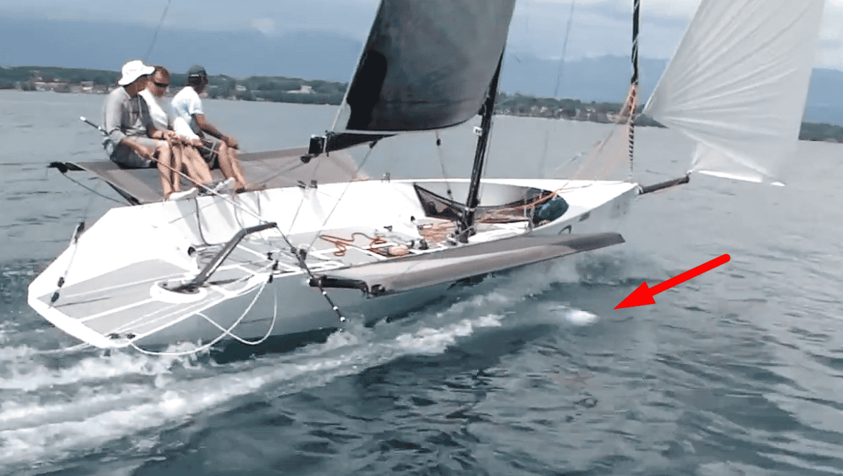 Quant 28 gets its stability from a lateral foil. This article talks about DIY homemade lateral foils made of simple materials