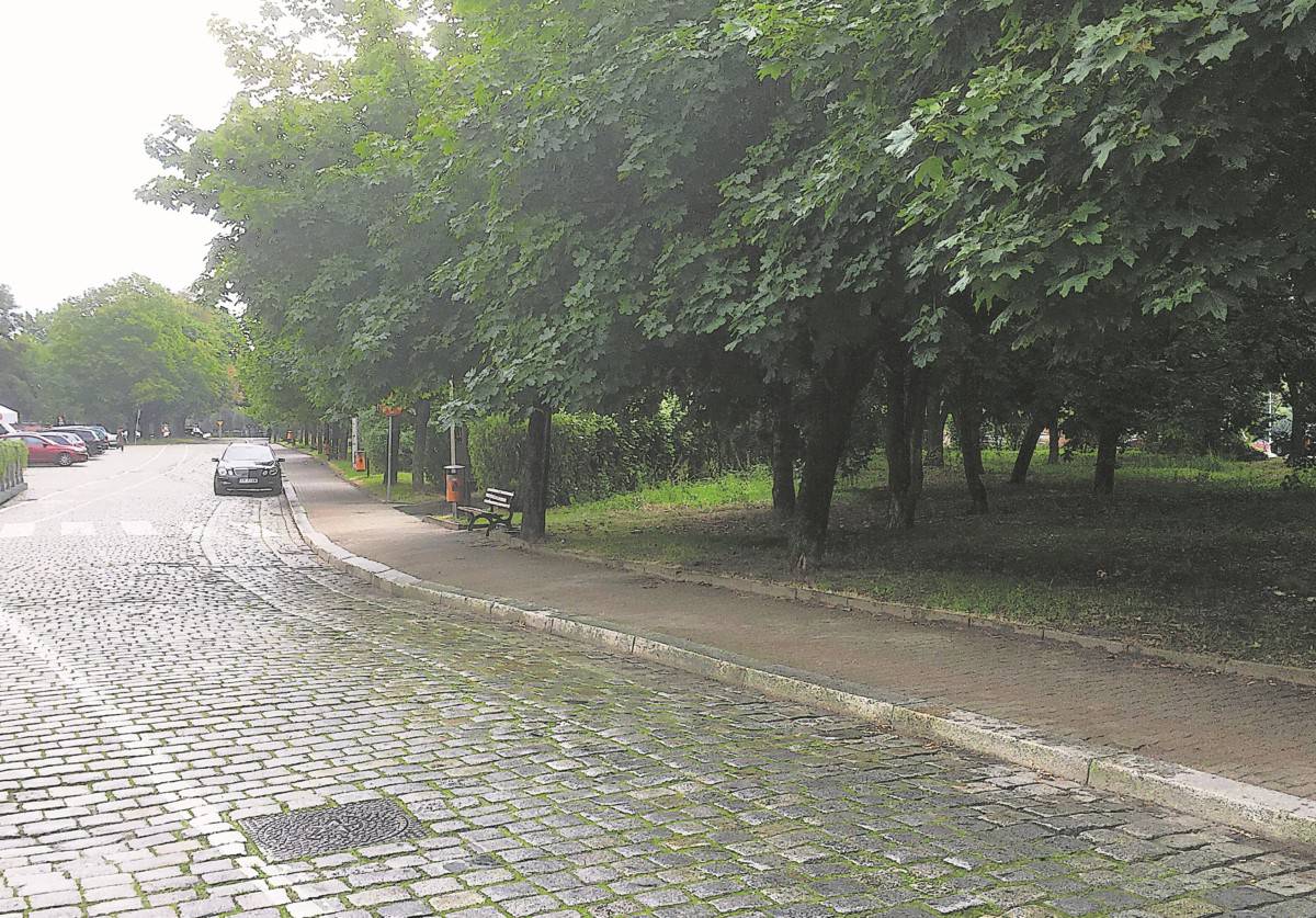 Bilder aus der alten Neißestadt Guben: 80 Milliarden Mark für eine Tramfahrt