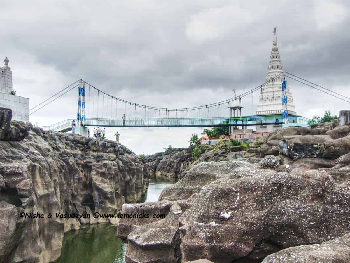 suspension bridge at nighoj @www.lemonicks.com Takali Hazi Potholes