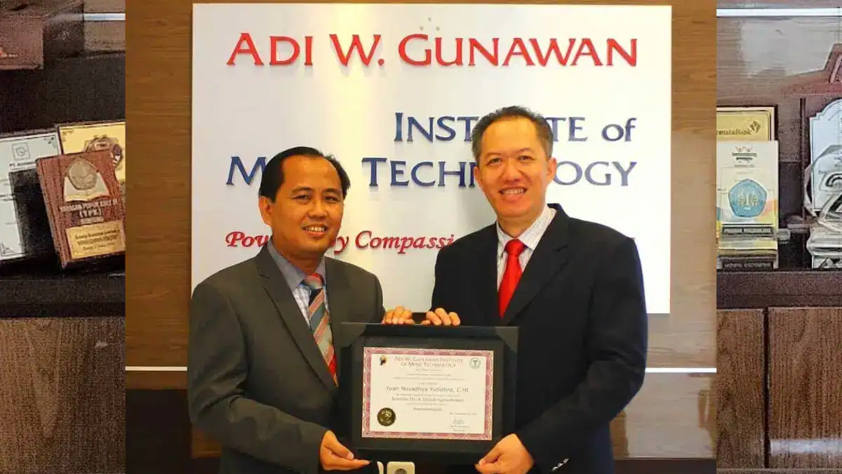 Klinik Hipnoterapi Yuan Yudistira — Adi W. Gunawan
