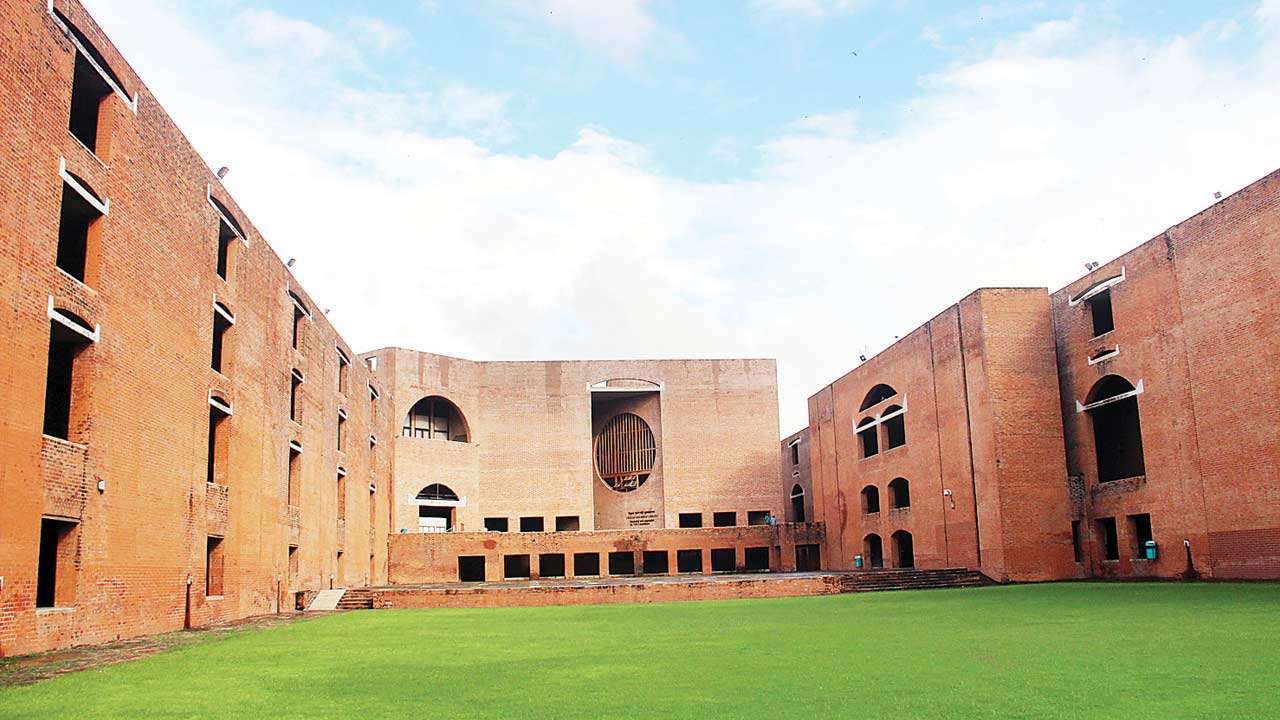 Applications open for 1 Year MBA Program (PGPX) 2019-20 At IIM Ahmedabad
