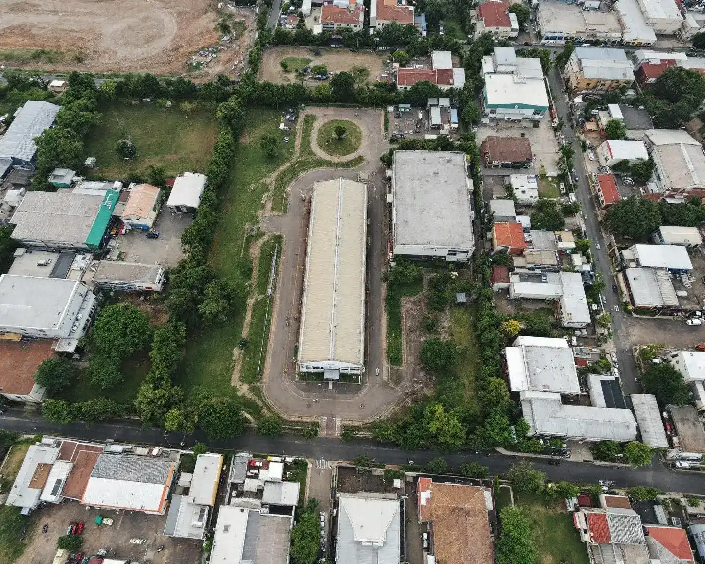 Filmación aérea del Polígono Industrial San Rafael en Hellín para vídeo corporativo