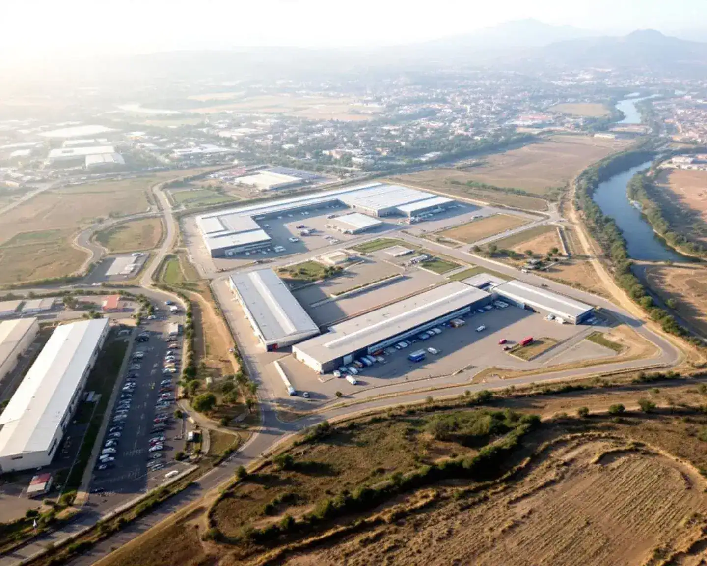 Grabación aérea en el Polígono Industrial L'Alfaç III de Ibi para vídeo corporativo