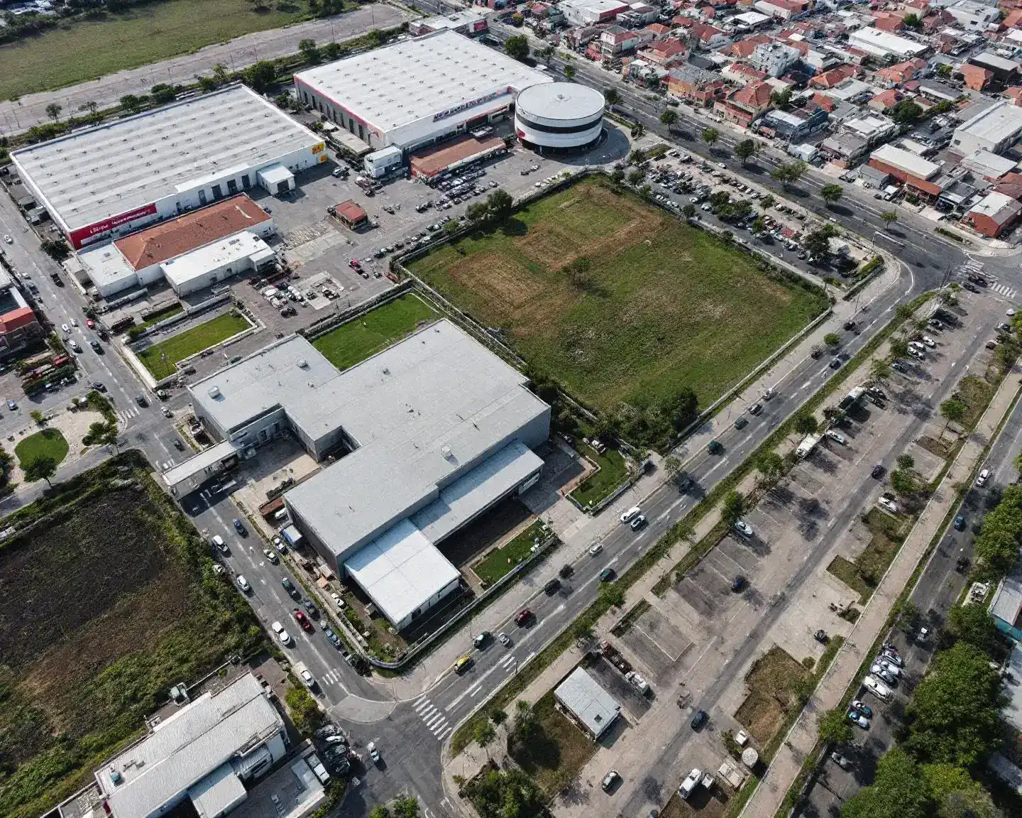 Vista aérea del Polígono Industrial Sector 7 en Torre Pacheco para filmación con drones