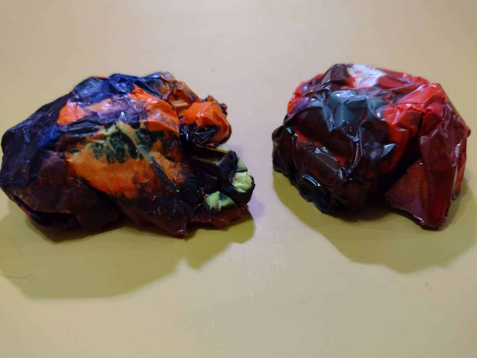 Rock Crayons = Crayons + Aluminum Foil + Oven