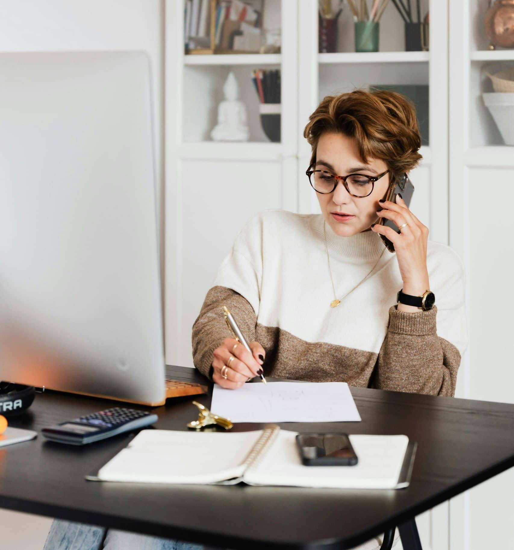 If you have questions on managing your asthma and allergies during wildfire season, please contact our free HelpLine at 1-866-787-4050 or info@asthma.ca. Our team of asthma and allergy experts will happily assist you with your asthma control and help put your mind at ease.