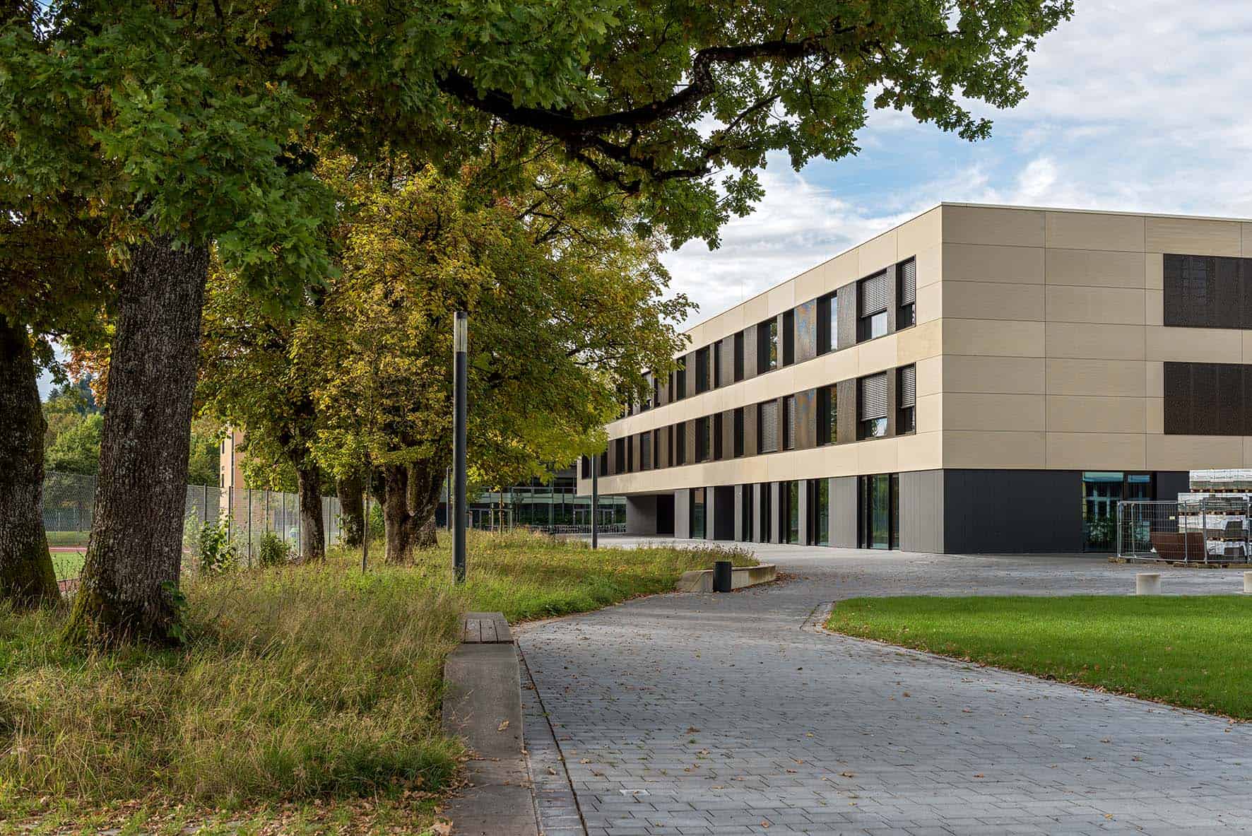 Bild: Neugestaltete Schule Isny Foto: Johann Hinrichs Photography